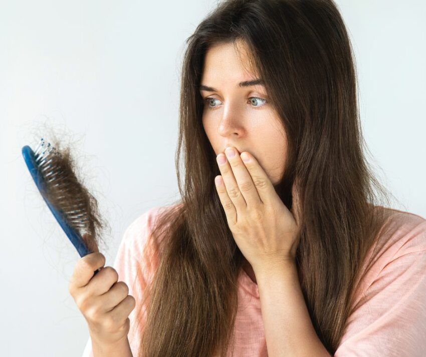 Jak zapobiegać nadmiernemu wypadaniu włosów?